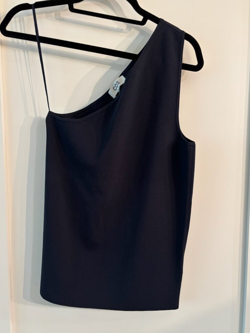 NWT Navy COS Asymmetric One-Shoulder Tank Top - Size L